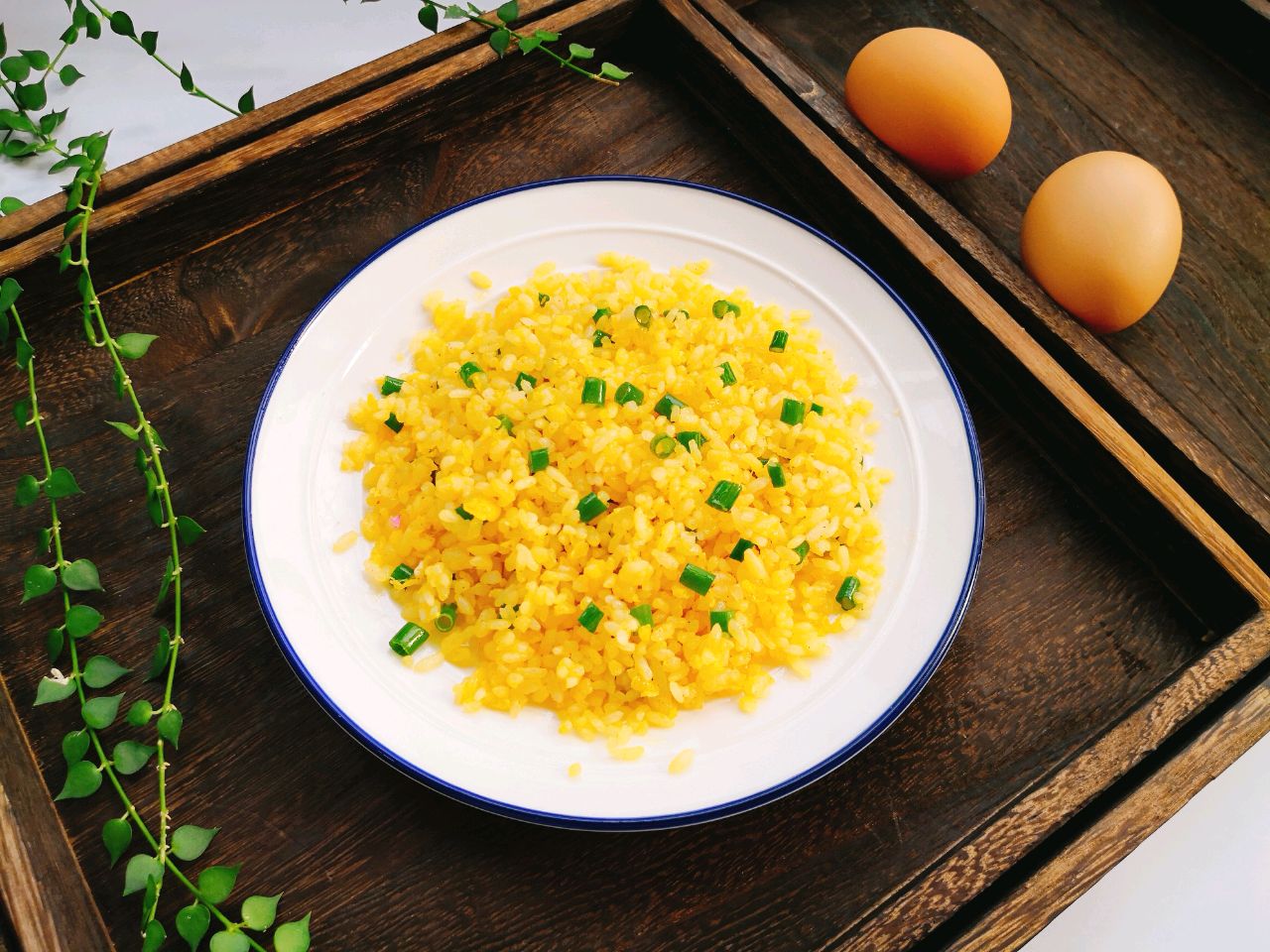 在家制作黄金炒饭,鲜香美味,好吃又有营养