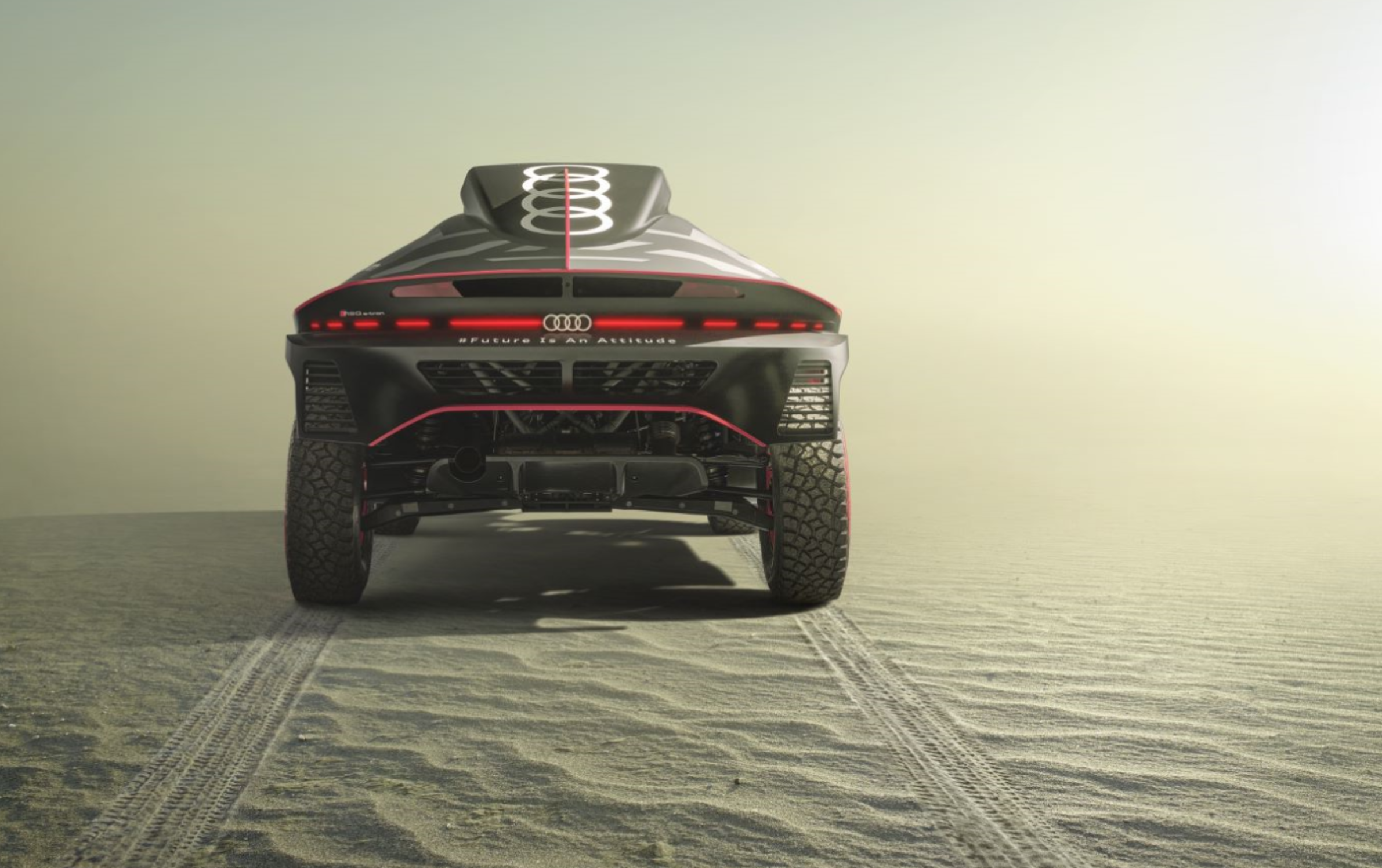 奥迪rs q e-tron ,电动汽车征战达喀尔拉力赛,凭什么?