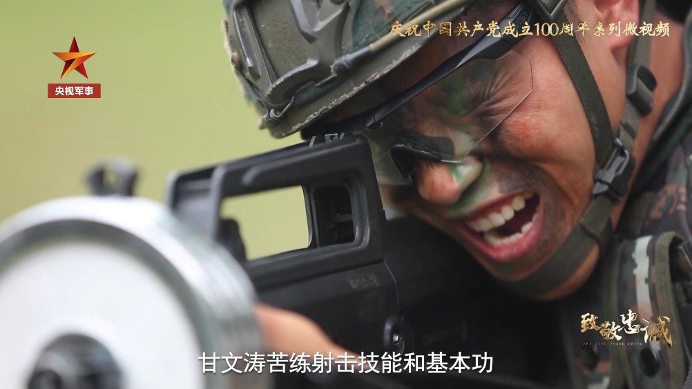 特种兵新兵流落荒岛,水源和木筏被毁,他们怀疑是遇到野人了
