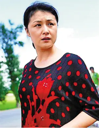 "谢大脚"扮演者于月仙车祸去世,享年50岁!