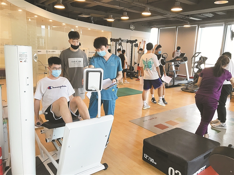 运动损伤评估筛查.受访者供图