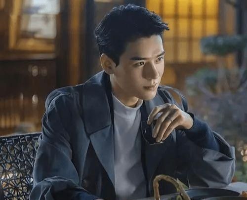 《斛珠夫人》未上映,杨幂又“搞大事情”?男主被曝是新一代顶流休闲区蓝鸢梦想 - Www.slyday.coM 《斛珠夫人》未上映,杨幂又“搞大事情”?男主被曝是新一代顶流休闲区蓝鸢梦想 - Www.slyday.coM