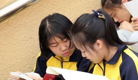 步入高中上大学的几率很大,但是为什么很多初中生不能进入高中休闲区蓝鸢梦想 - Www.slyday.coM 步入高中上大学的几率很大,但是为什么很多初中生不能进入高中休闲区蓝鸢梦想 - Www.slyday.coM