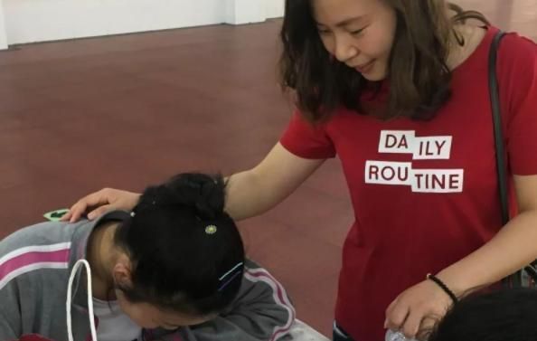 步入高中上大学的几率很大,但是为什么很多初中生不能进入高中休闲区蓝鸢梦想 - Www.slyday.coM 步入高中上大学的几率很大,但是为什么很多初中生不能进入高中休闲区蓝鸢梦想 - Www.slyday.coM