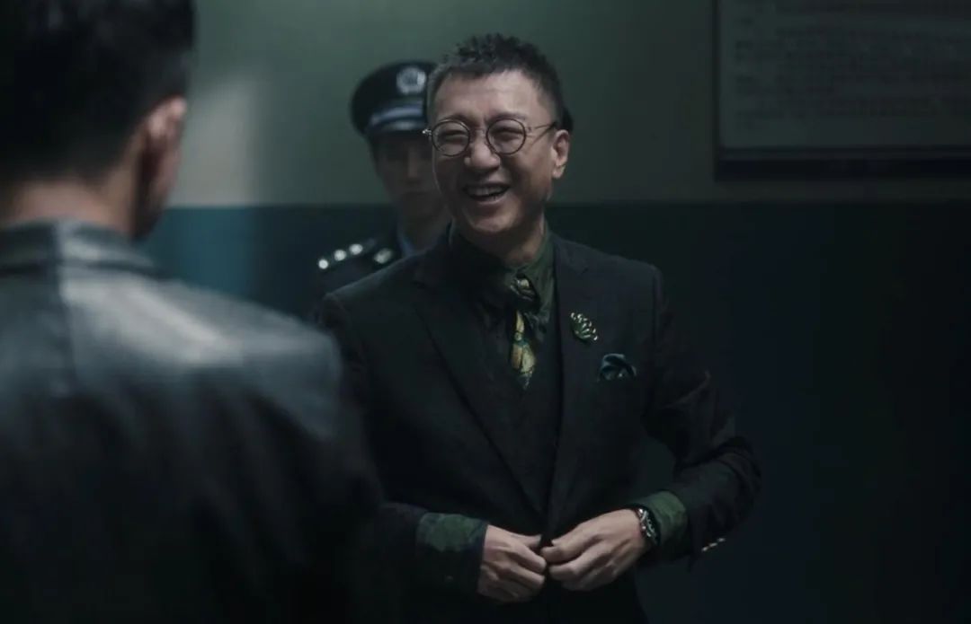 孙红雷张艺兴新剧扫黑风暴开播看完第一集感觉如何