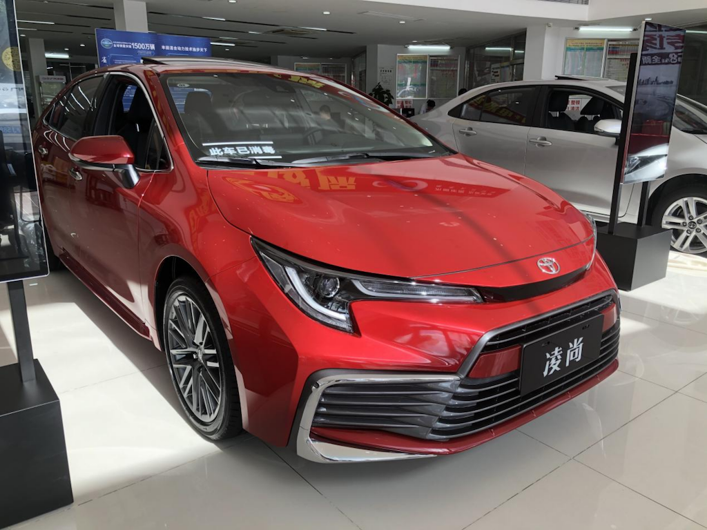 外观跃级优雅动感,广汽丰田凌尚到店,售价14.88万元起