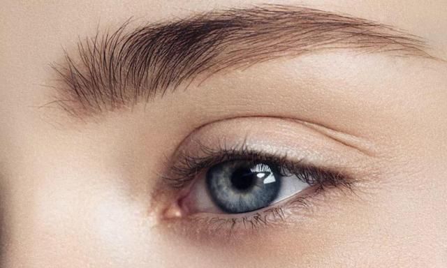 俗话说“眉毛一根长,胜过万担粮”,50岁后眉毛变长说明什么呢?休闲区蓝鸢梦想 - Www.slyday.coM 俗话说“眉毛一根长,胜过万担粮”,50岁后眉毛变长说明什么呢?休闲区蓝鸢梦想 - Www.slyday.coM