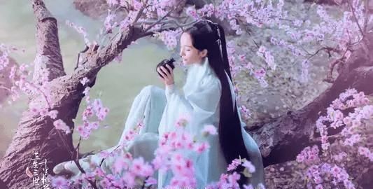 《斛珠夫人》未上映,杨幂又“搞大事情”?男主被曝是新一代顶流休闲区蓝鸢梦想 - Www.slyday.coM 《斛珠夫人》未上映,杨幂又“搞大事情”?男主被曝是新一代顶流休闲区蓝鸢梦想 - Www.slyday.coM