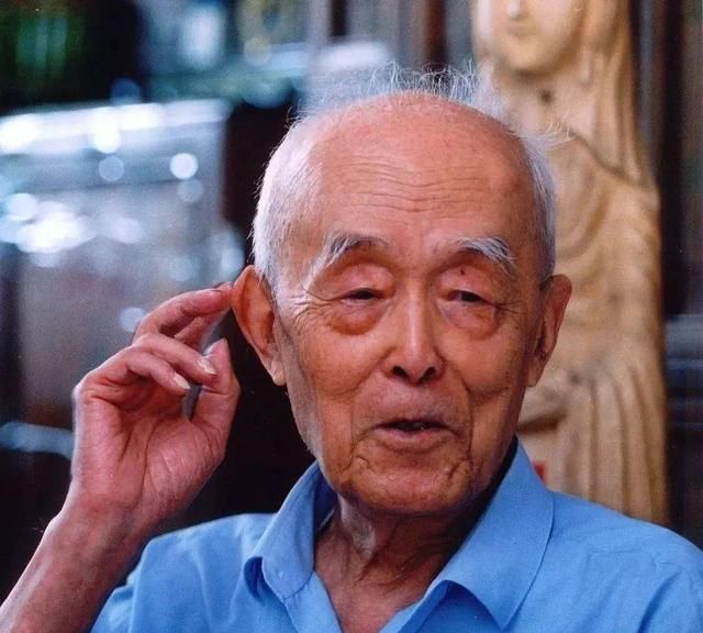 俗话说“眉毛一根长,胜过万担粮”,50岁后眉毛变长说明什么呢?休闲区蓝鸢梦想 - Www.slyday.coM 俗话说“眉毛一根长,胜过万担粮”,50岁后眉毛变长说明什么呢?休闲区蓝鸢梦想 - Www.slyday.coM