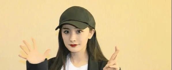 《斛珠夫人》未上映,杨幂又“搞大事情”?男主被曝是新一代顶流休闲区蓝鸢梦想 - Www.slyday.coM 《斛珠夫人》未上映,杨幂又“搞大事情”?男主被曝是新一代顶流休闲区蓝鸢梦想 - Www.slyday.coM