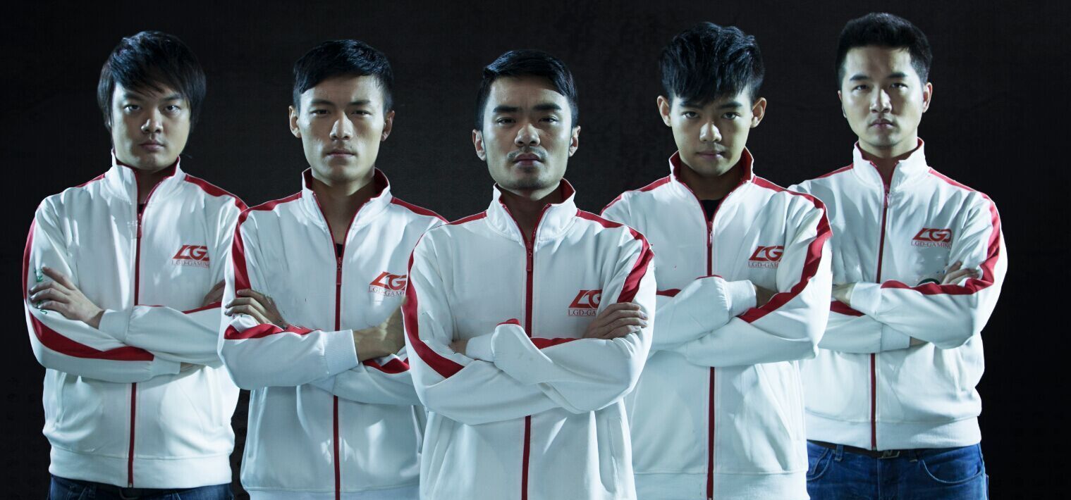 dota2xiao8疯狂毒奶我支持小象战队但我不希望yang神被踢