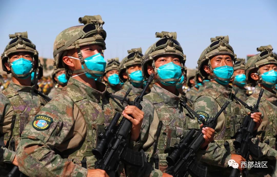 治愈强迫症解放军9个地面方阵亮相