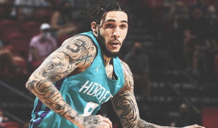 戴维翁-米切尔10分9助攻国王胜黄蜂,二球10分5板