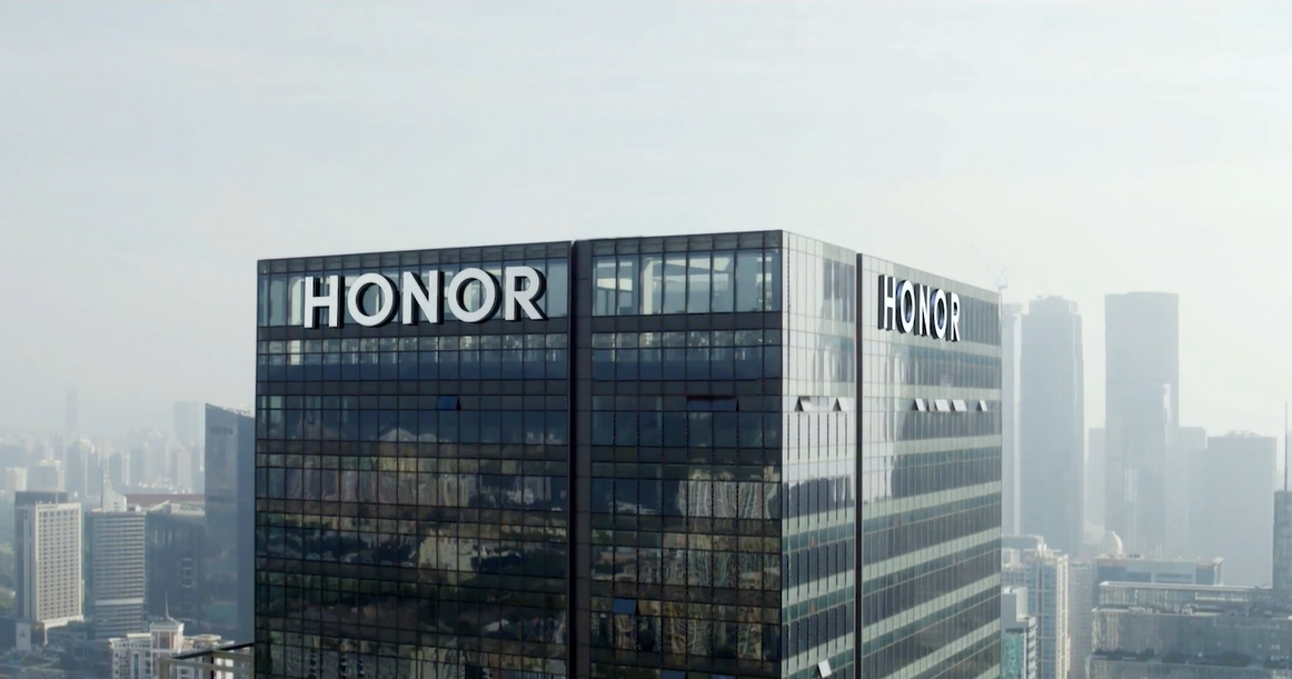 荣耀折叠屏设备专利获授权全新折叠手机是否即将上线