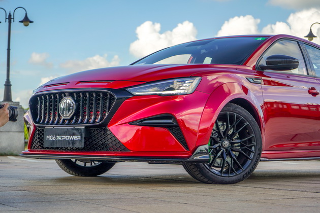 试驾mg6xpower重度改装合法上路誓以性能为优先级