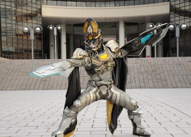 假面骑士5位能召唤骑士的怪人有人召唤死神而他召唤祖宗