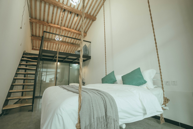 民宿每个房间都有自己的风格,明亮宽敞,简约大气又不失温馨.