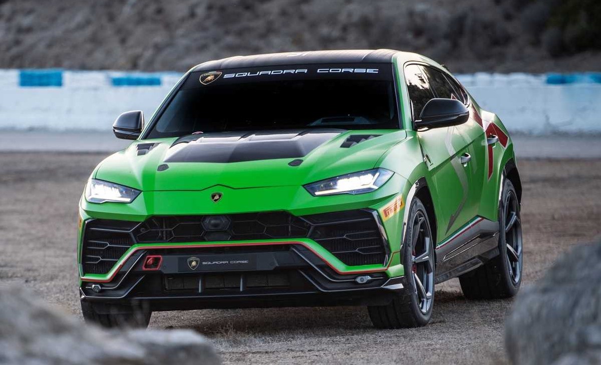 05 采用了领克家族车型从未使用过的绿色车漆