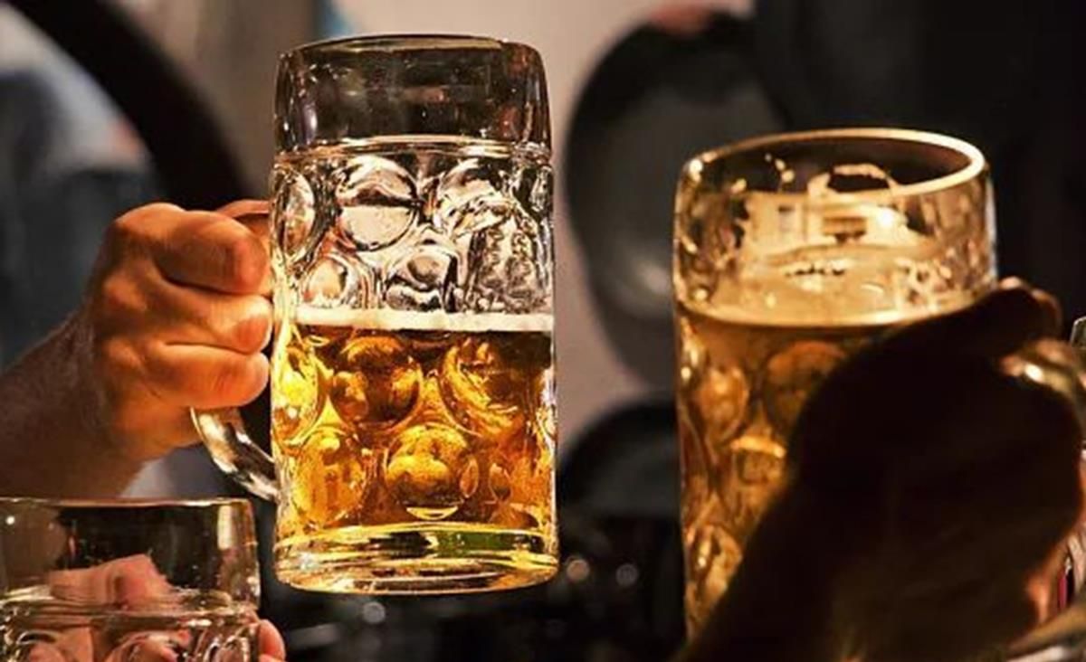 女子撸串喝酒意外身亡,搭讪的3男子主动劝酒,他们能置身事外吗休闲区蓝鸢梦想 - Www.slyday.coM