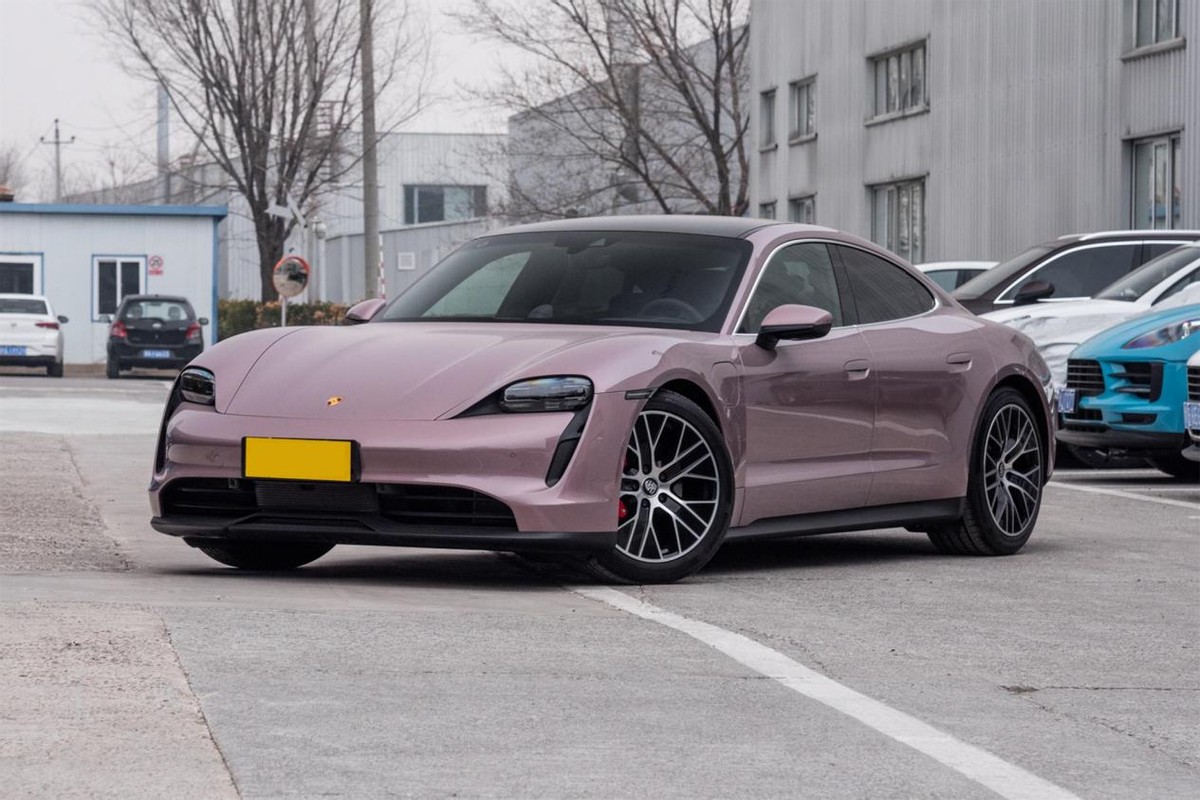 保时捷最便宜的中大型车,2.8秒破百,颠覆你对纯电车的认知!