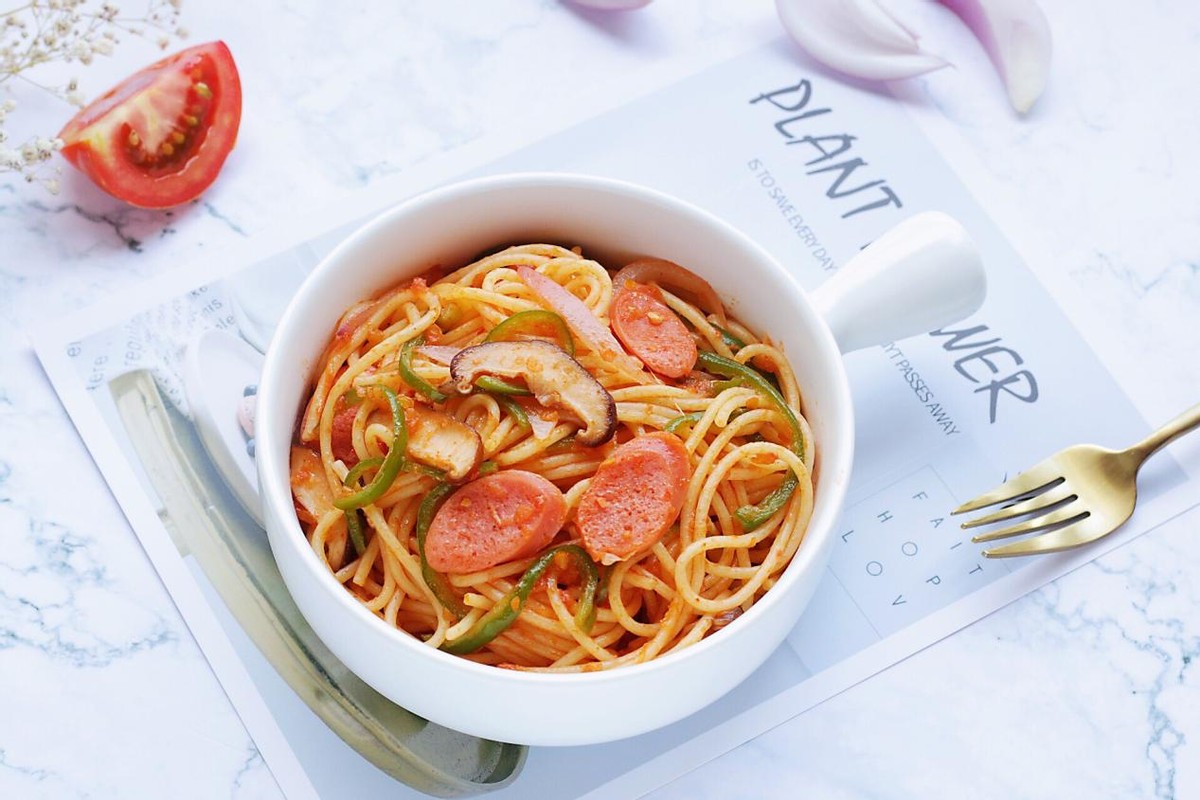 自制拿波里意面,味道好吃,做法不难,在家也能吃到异国风味