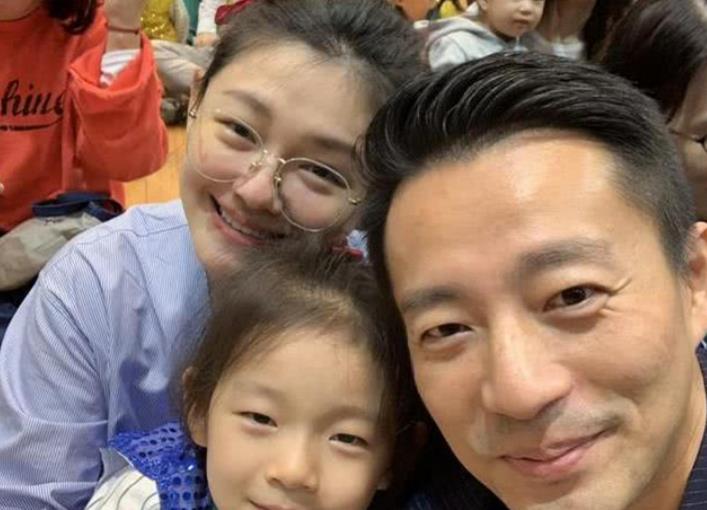 汪小菲丈母娘称谁离婚给谁50大板,大S不再坚决,已经和好?休闲区蓝鸢梦想 - Www.slyday.coM 汪小菲丈母娘称谁离婚给谁50大板,大S不再坚决,已经和好?休闲区蓝鸢梦想 - Www.slyday.coM