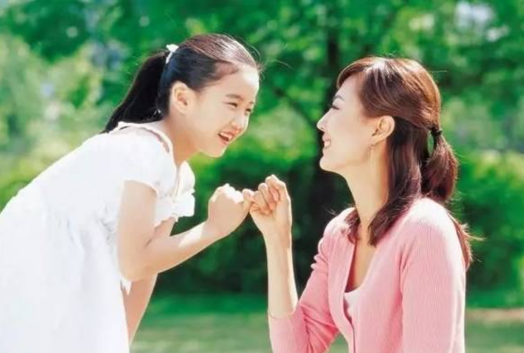 出生6个月住在外卖箱里,陪爸爸送餐的萌娃长大了,笑容依然治愈休闲区蓝鸢梦想 - Www.slyday.coM 出生6个月住在外卖箱里,陪爸爸送餐的萌娃长大了,笑容依然治愈休闲区蓝鸢梦想 - Www.slyday.coM