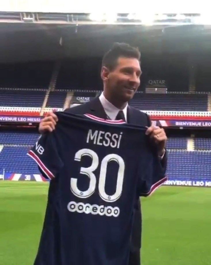 梅西球场颠球亮相照曝光 法甲开“特例”允许其穿30号球衣休闲区蓝鸢梦想 - Www.slyday.coM 梅西球场颠球亮相照曝光 法甲开“特例”允许其穿30号球衣休闲区蓝鸢梦想 - Www.slyday.coM