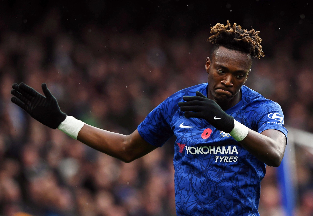 根据the athletic报道,罗马总监平托将会在48小时内抵达伦敦,以签下