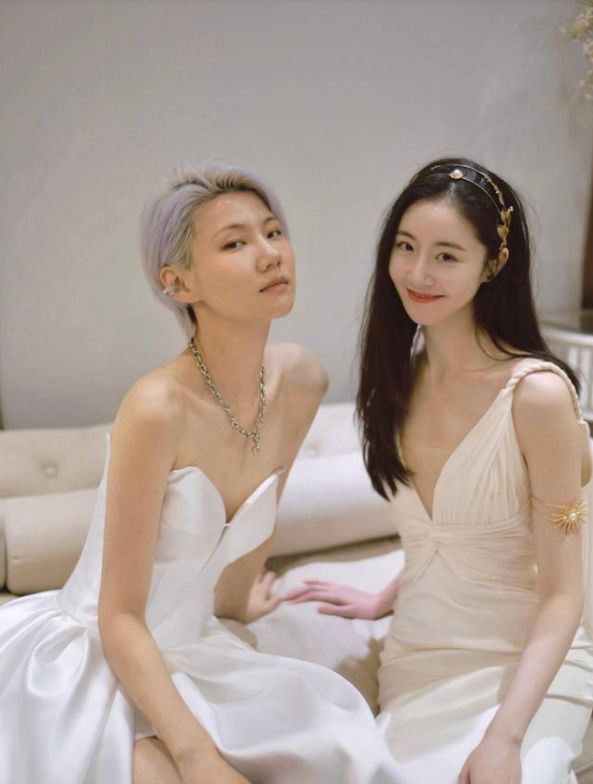 歌手火风力挺儿子声称霍尊从小善良反遭网友吐槽