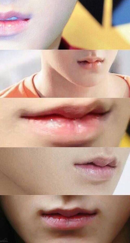 他的嘴巴上嘴唇薄,峰型突出,唇珠明显,有一种妖冶感,因而也有不少人说