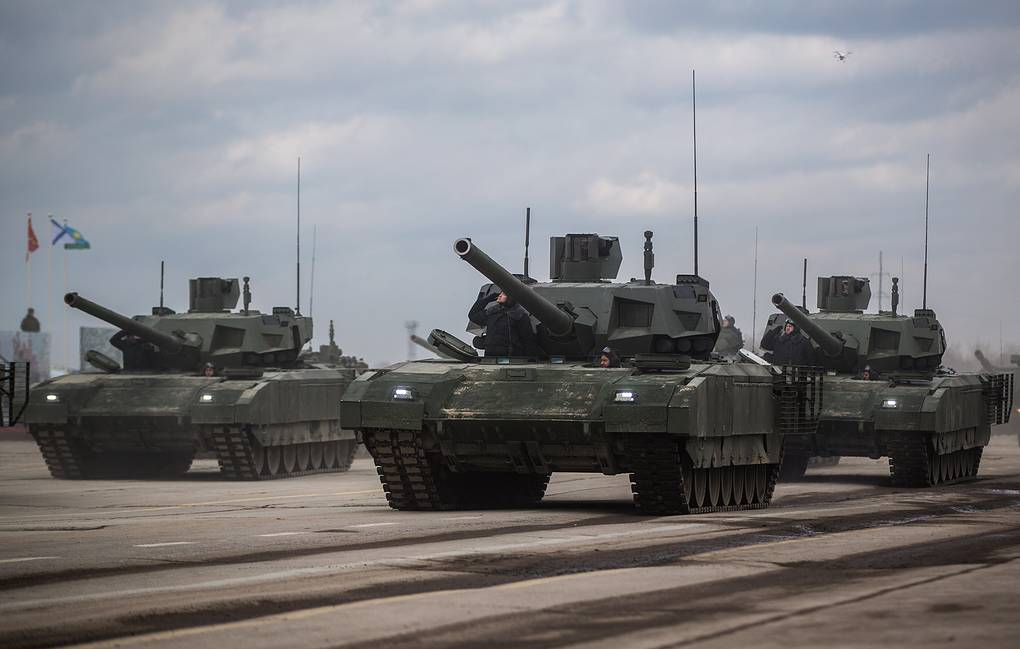 俄军高官：俄军计划今年接收60战机 近300坦克