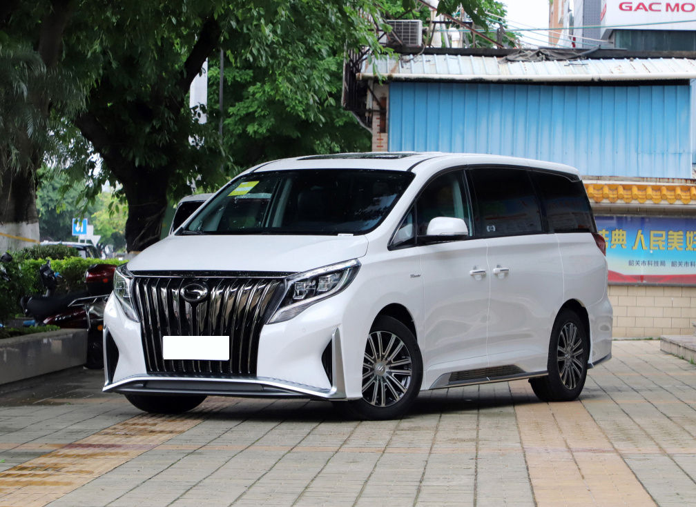 最强国产mpv传祺m8按摩座椅电滑门空间宽敞比奥德赛豪华