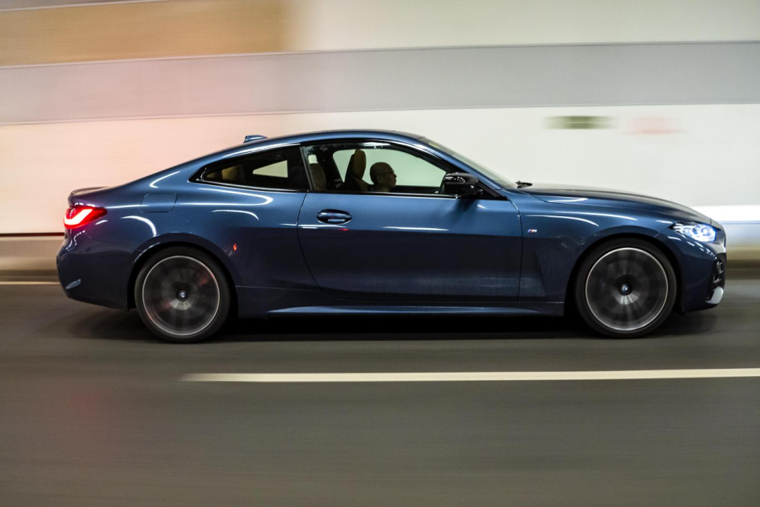 驾域唯一的不同是处处都不同试驾宝马430im运动曜夜版