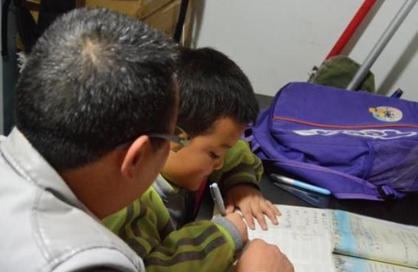 “不管你多优秀,孩子大概率是普通人”,北大教授的话引人深思休闲区蓝鸢梦想 - Www.slyday.coM