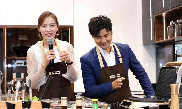 本以为15岁的多多已经够高,看到13岁的森碟,才知道基因的强大休闲区蓝鸢梦想 - Www.slyday.coM