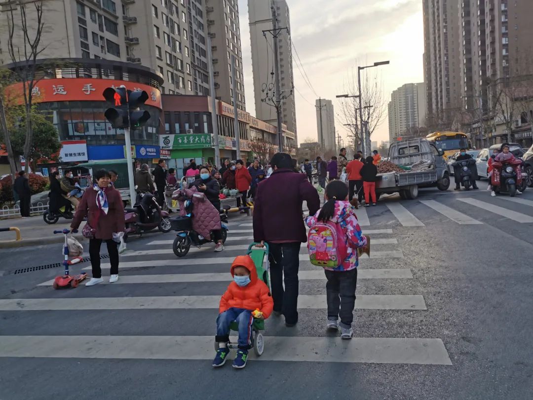 校外培训机构要耍大招了,既然不能辅导孩子,那就培训父母!休闲区蓝鸢梦想 - Www.slyday.coM 校外培训机构要耍大招了,既然不能辅导孩子,那就培训父母!休闲区蓝鸢梦想 - Www.slyday.coM