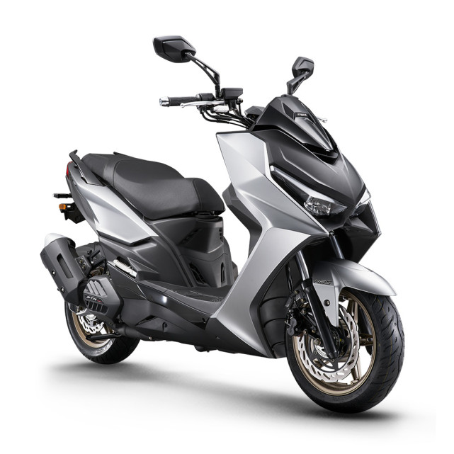 常州光阳申报krv180 标配abs,tcs的小钢炮 即将上市