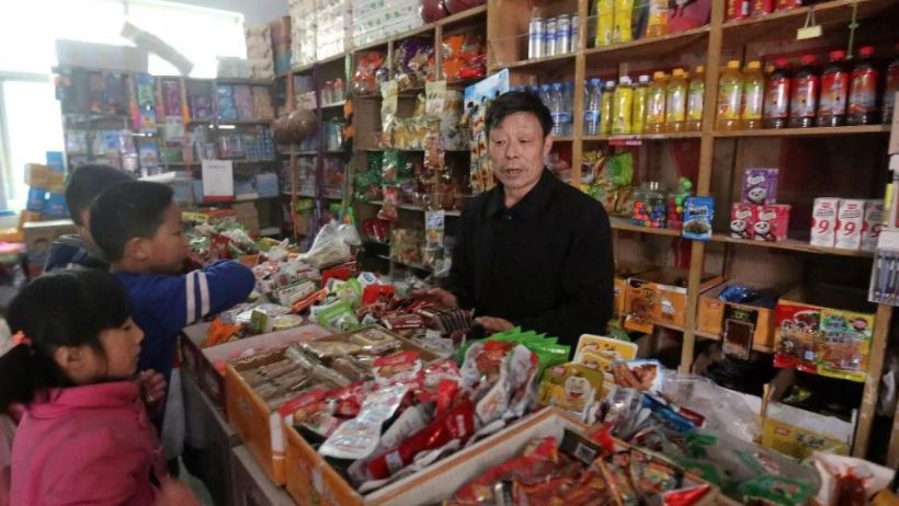 教育部通知,中小学不得设置小卖部等食品经营场所,家长大喜过望休闲区蓝鸢梦想 - Www.slyday.coM