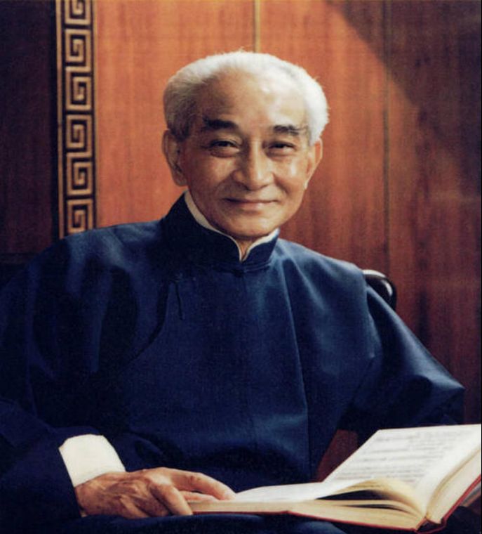 南怀瑾是高人还是骗子?北大教授:他的书只适合文盲去阅读