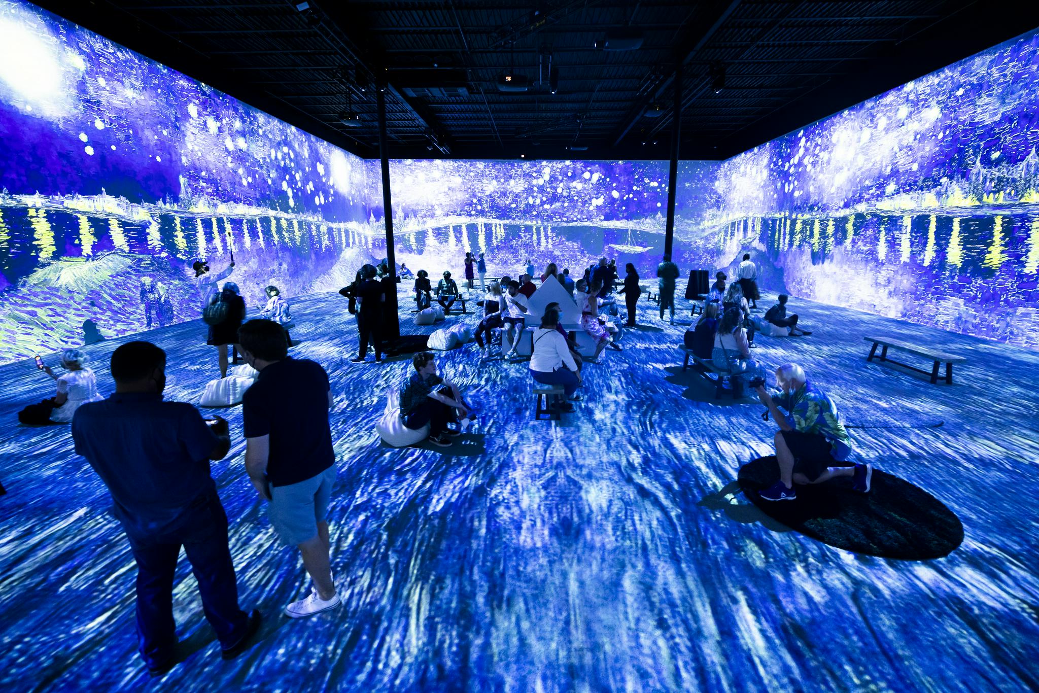 梵高沉浸式画展亮相华盛顿