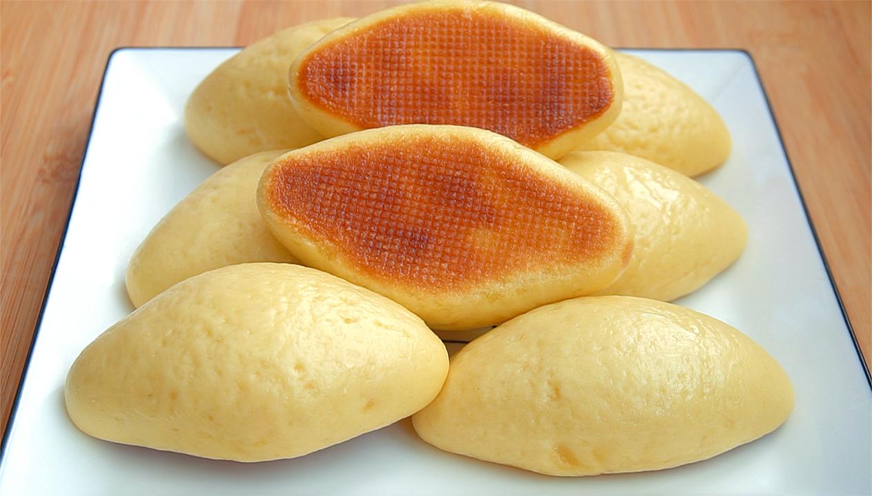 入秋多给家人吃粗粮,教你做玉米面锅贴,外酥内软不发硬,真香