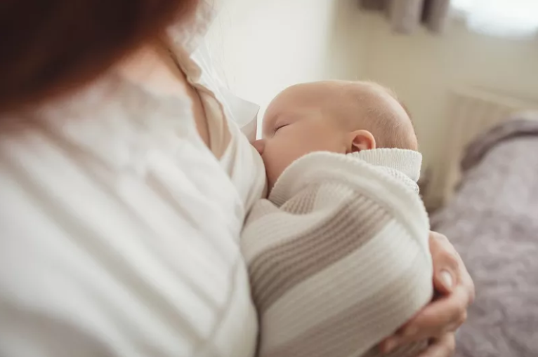 如何实现母乳喂养，新手妈妈必看！