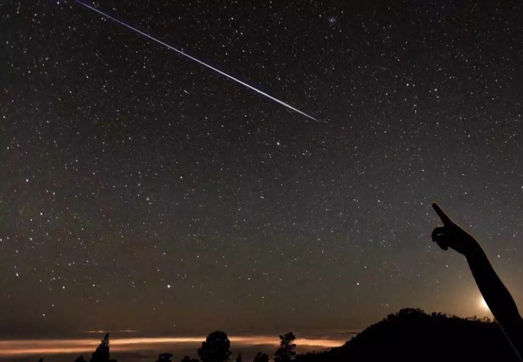 每个人都像流星一样|内蒙古|流星|人间_新浪新闻