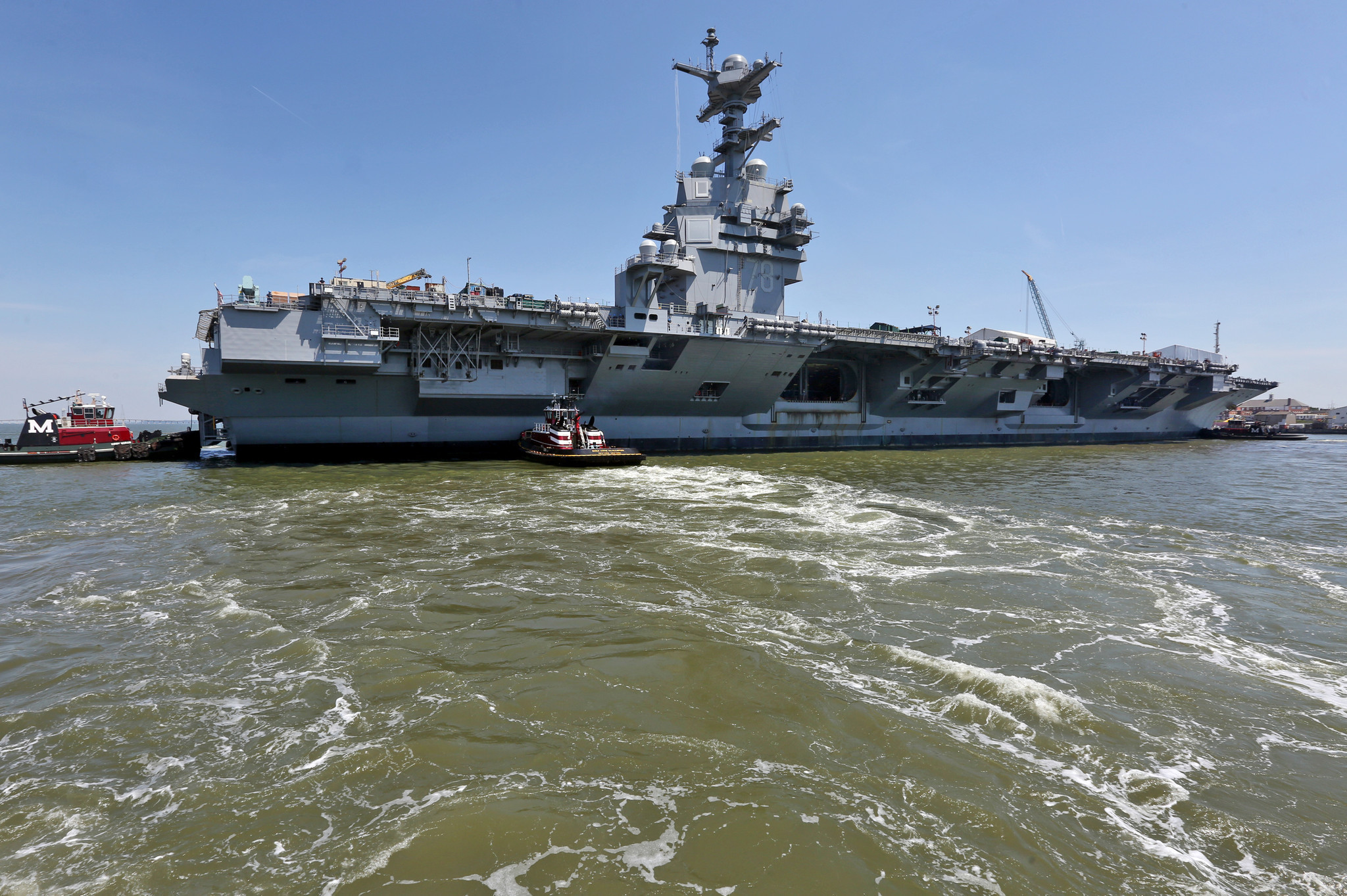 福特号航母3次挨炸就号称不怕反舰导弹草率了小心被废