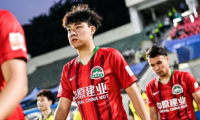 春天,哈维尔不会给他们停下来的机会|哈维尔|王浩然|韩东_新浪新闻