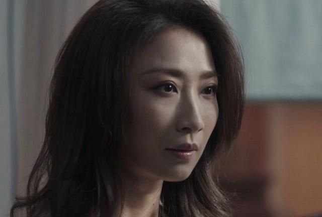 她是首位露脸的女反派,现实生活中,身份更是不简单|王骏迪|扫黑风暴