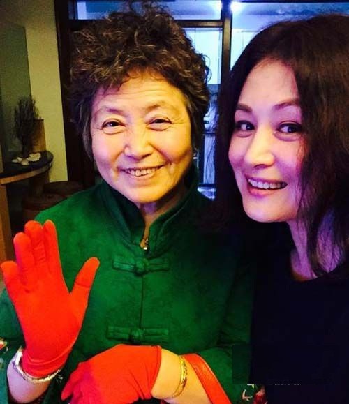 媒体人透露于月仙老母亲近况:已知噩耗悲伤过度,无法到场送别