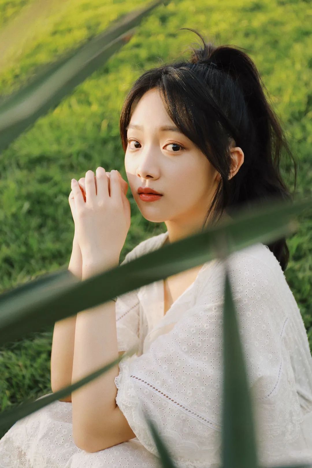 因出道不久,温茉言的作品还没有许多,但她愿意尝试