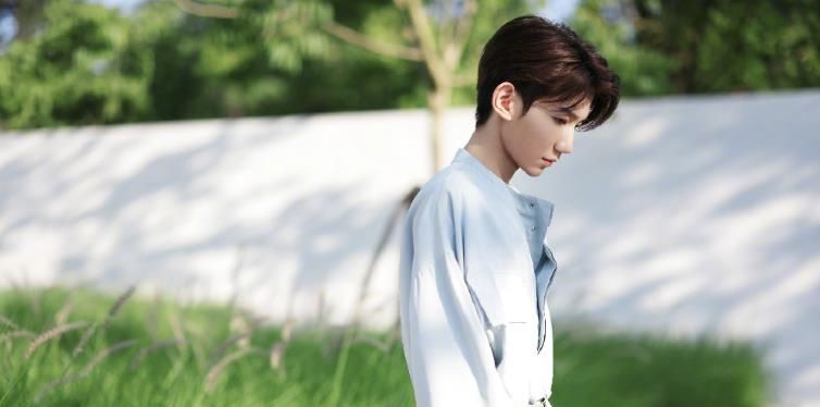 王源是无才的绣花枕头?渣男霍尊,人不火倒是爱蹭休闲区蓝鸢梦想 - Www.slyday.coM